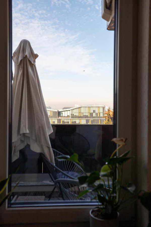 Unique City View Apartment Balcony & Parking Space クルージュ＝ナポカ エクステリア 写真