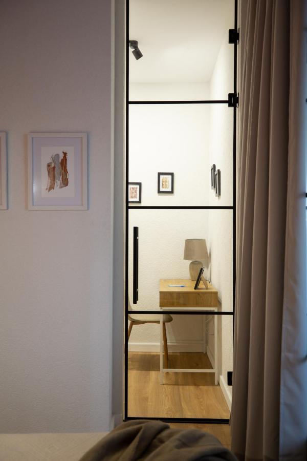 Unique City View Apartment Balcony & Parking Space クルージュ＝ナポカ エクステリア 写真